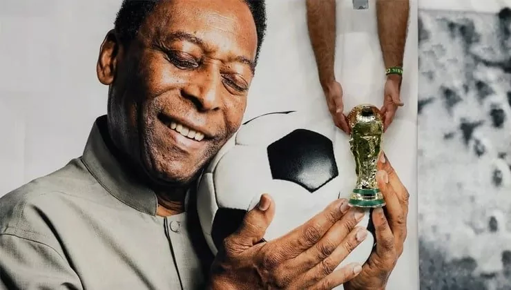 Pele With Ball