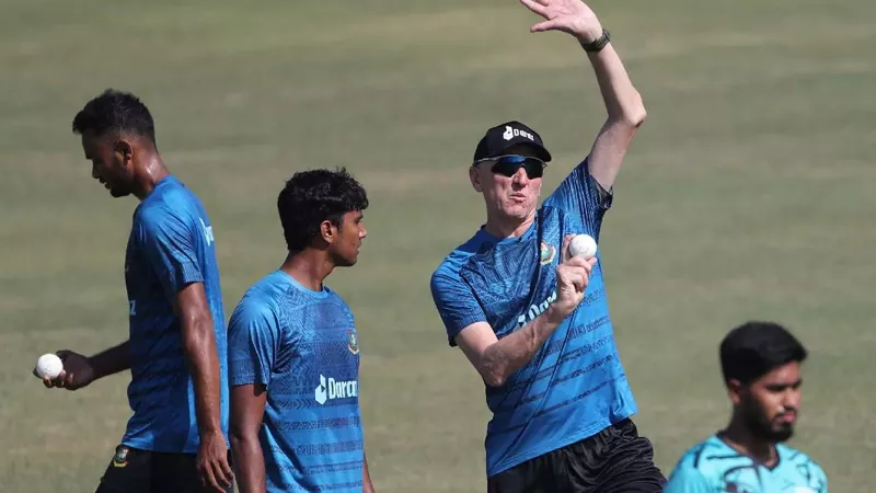 Former bowling coach Alan Donald praised Shariful-Shakib