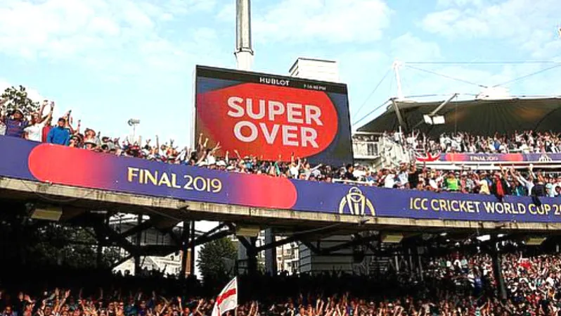 Super over on big screen