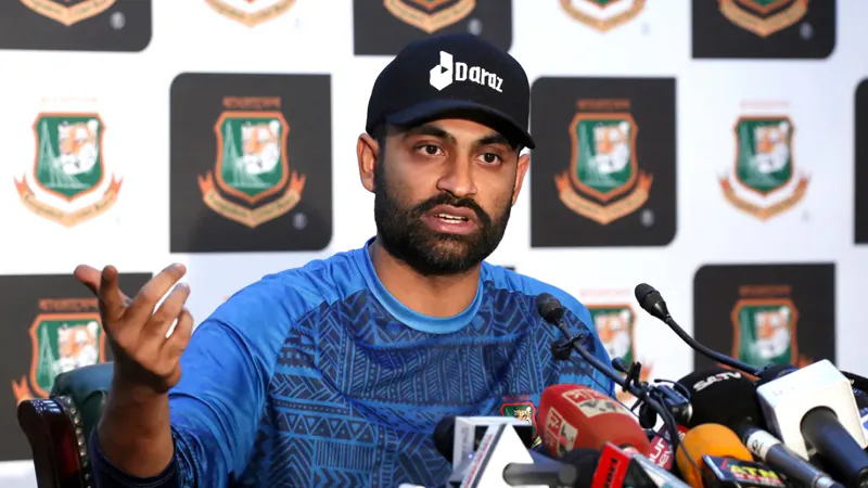 Tamim and who else is left out of the central contract of BCB?