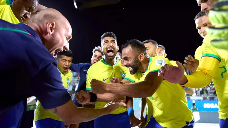 Brazil is in the final beating iran with a last-minute goal