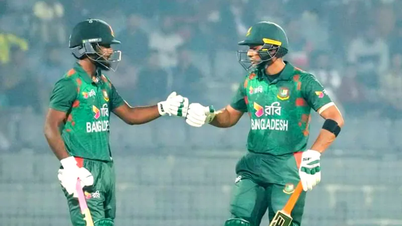 Bangladesh; Jaker ali and Mahmudullah riyad