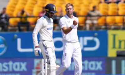 James Anderson take wicket of Subhman gil