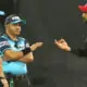 Virat Kohli argue with umpire in Ipl