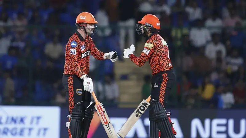 Hyderabad storm again in IPL, set a world record