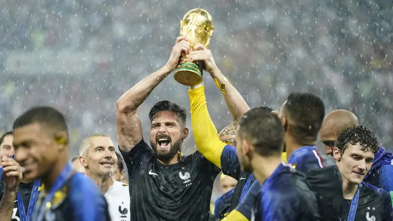 The World Cup-winning French footballer is joining Messi's league
