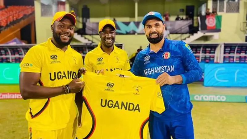 Ugandan cricketers gift jerseys to Nabi to remind him of old memories