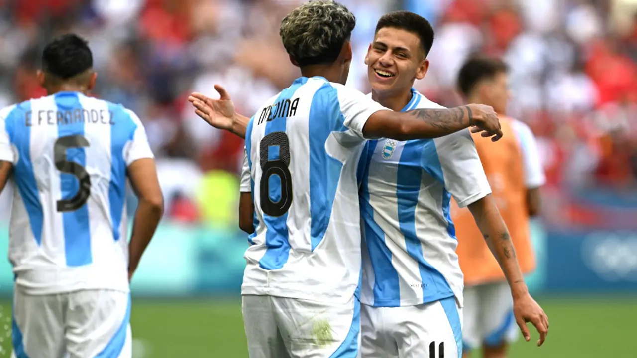 lympic football: Argentina beat Ukraine to reach the quarterfinals