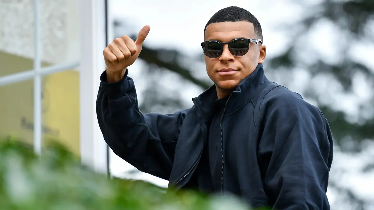 Mbappe is going to become the owner of a club at the age of 25