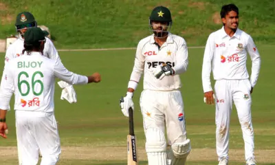 Bangladesh in front of the mountain of runs in Pakistan