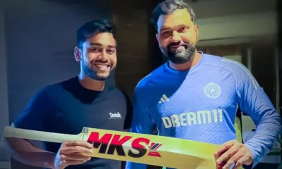 Mehidy Hasan Miraz gifted a bat to Rohit Sharma