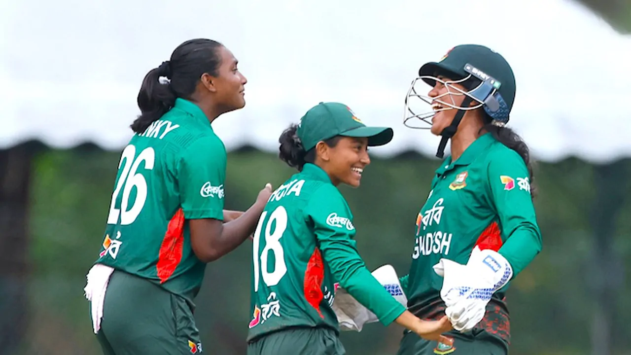 Bangladesh into the Final of U19 Women's Asia Cup