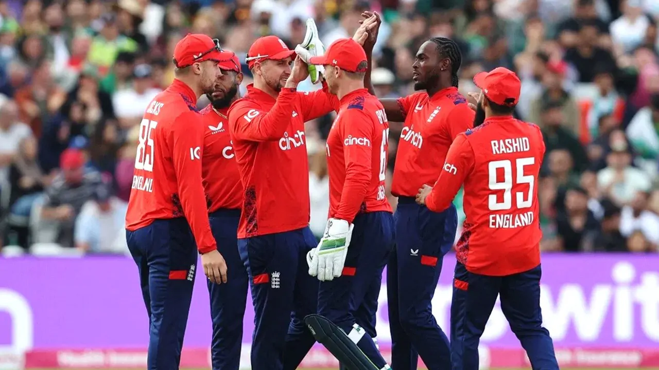 English cricketers unhappy with board's new decision