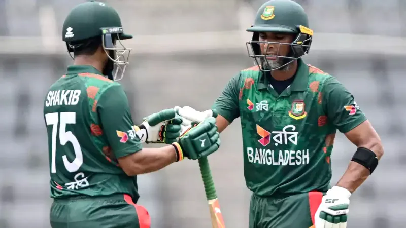 Shakib Al Hasan and Mahmudullah Riyad