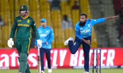 South Africa beats England to reach semis, surpassing Australia