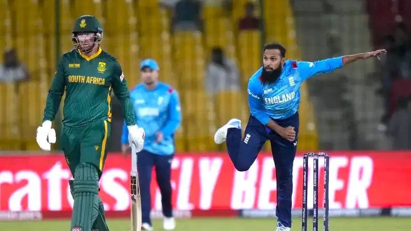 South Africa beats England to reach semis, surpassing Australia